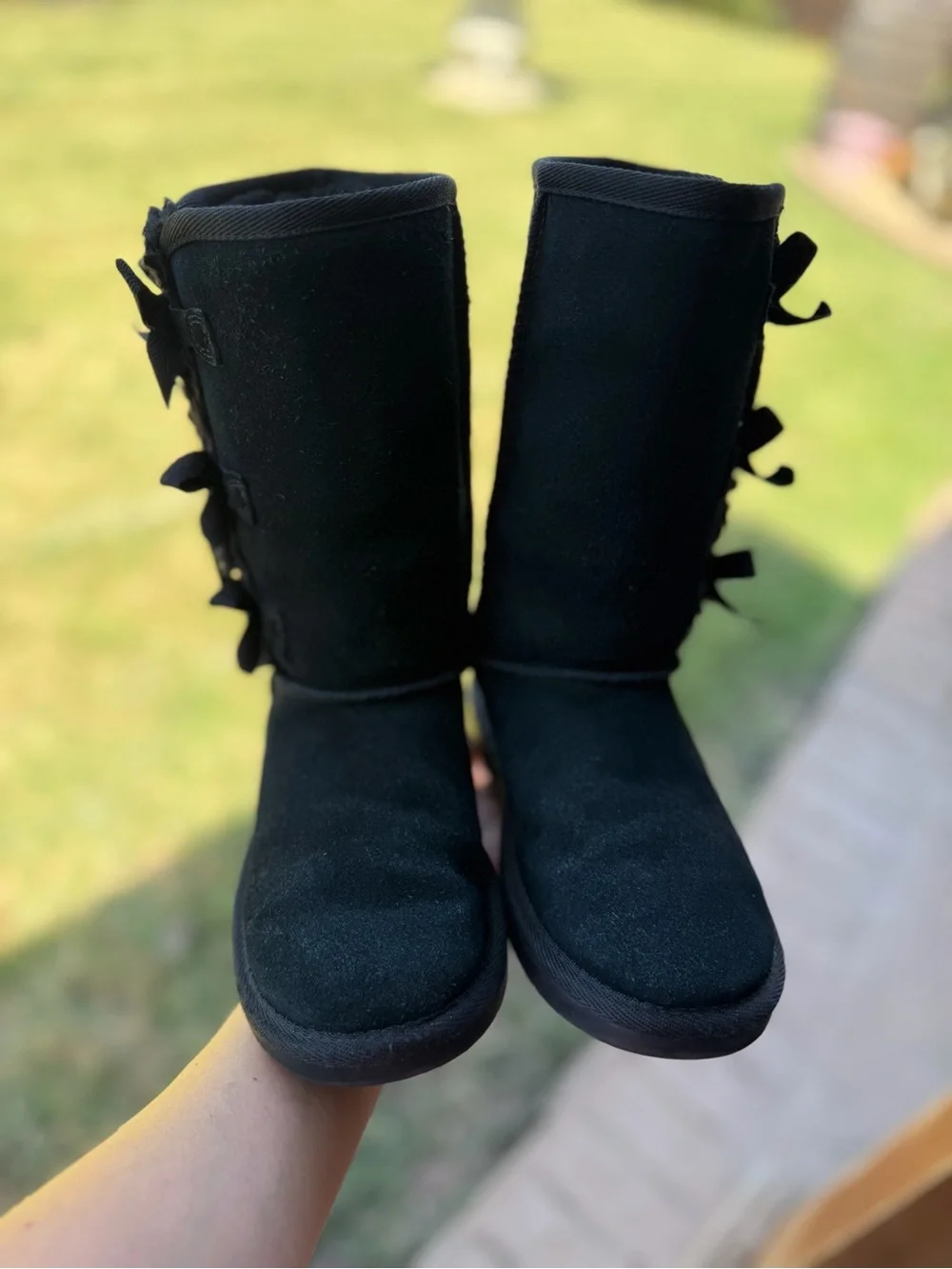 Koolaburra By UGG girls Black Suede Victoria Bow-Back Winter Boots Sz-1.  K